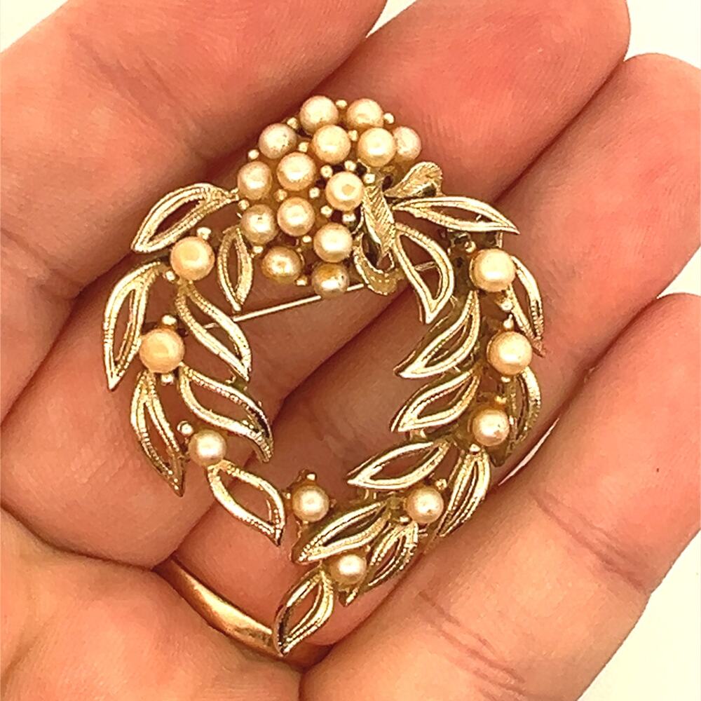 Lisner faux pearl Skeletal Leaf Brooch